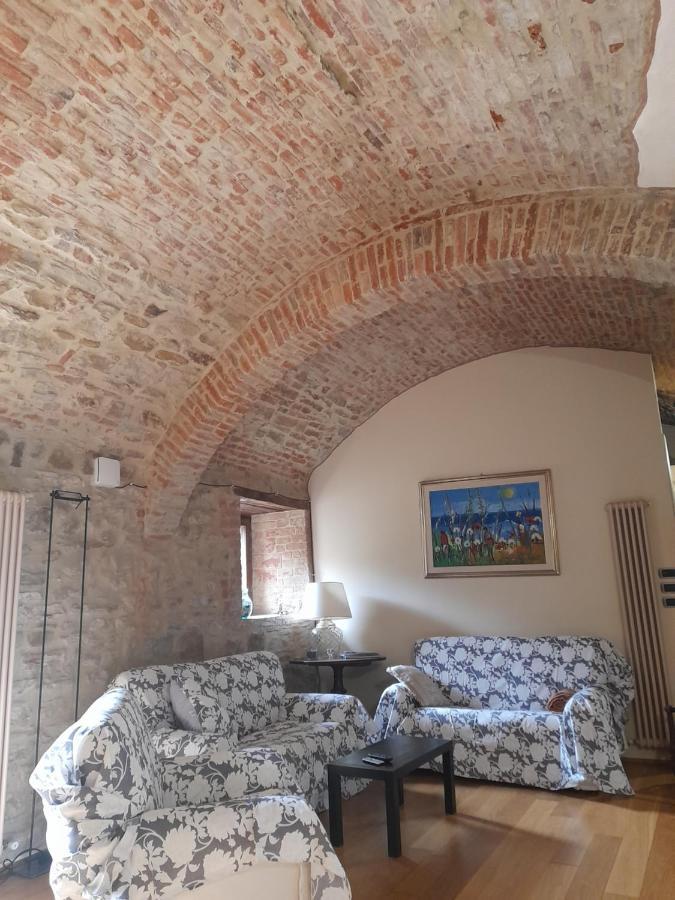 "Il Pollaio" Guests House Apartment Паникале Екстериор снимка